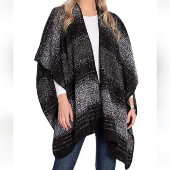 Woolrich Cape Shawl Blanket Wrap Poncho. Black Grey Stripe. Womens One Size - Picture 5 of 16
